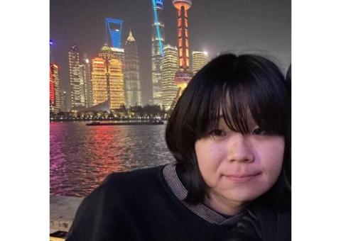 現役言語学研究者です。トップレベル海外大学院博士課程に在籍しています。